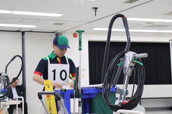 ビルクリーニング技能競技会　東京大会